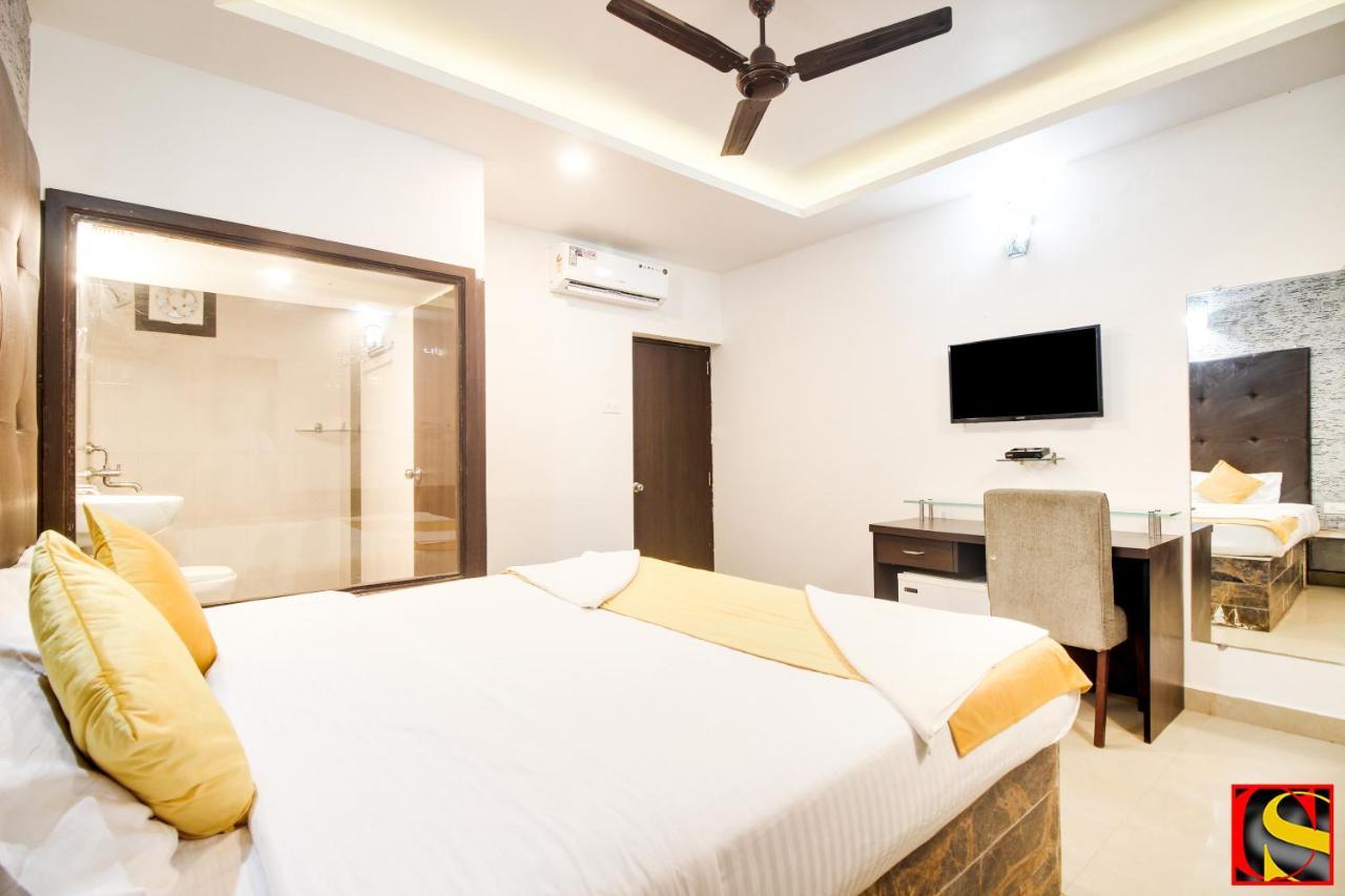 Candolim Sands Exterior foto